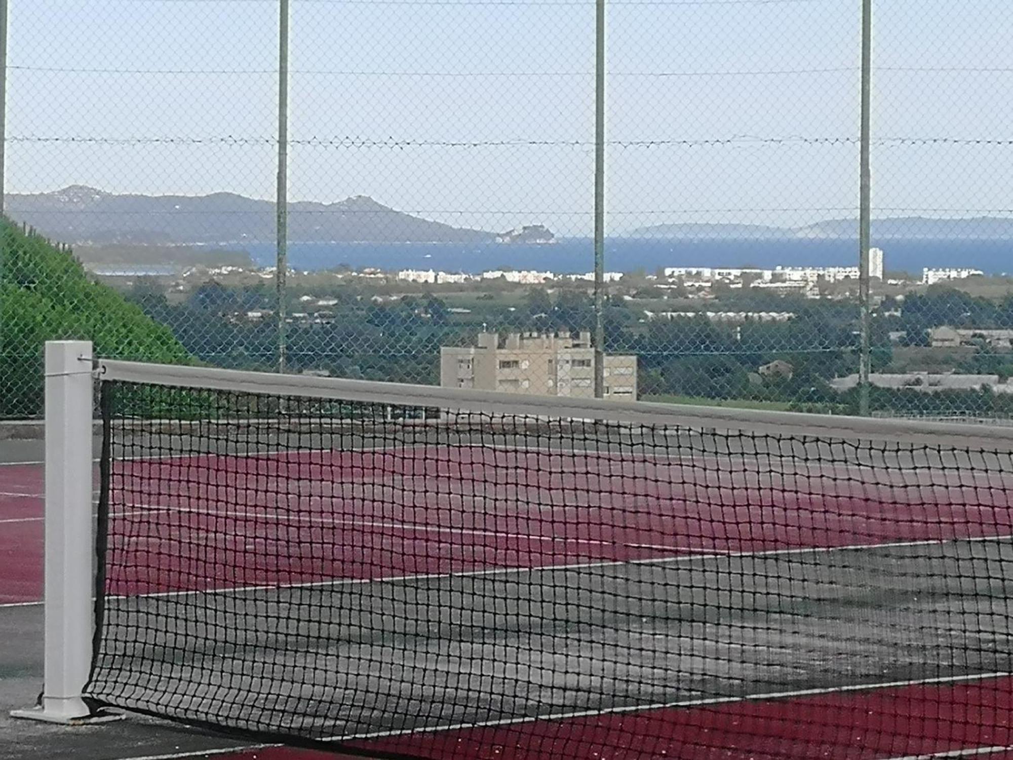 Studio Climatise Dans Residence Avec Piscine Et Tennis イエール エクステリア 写真