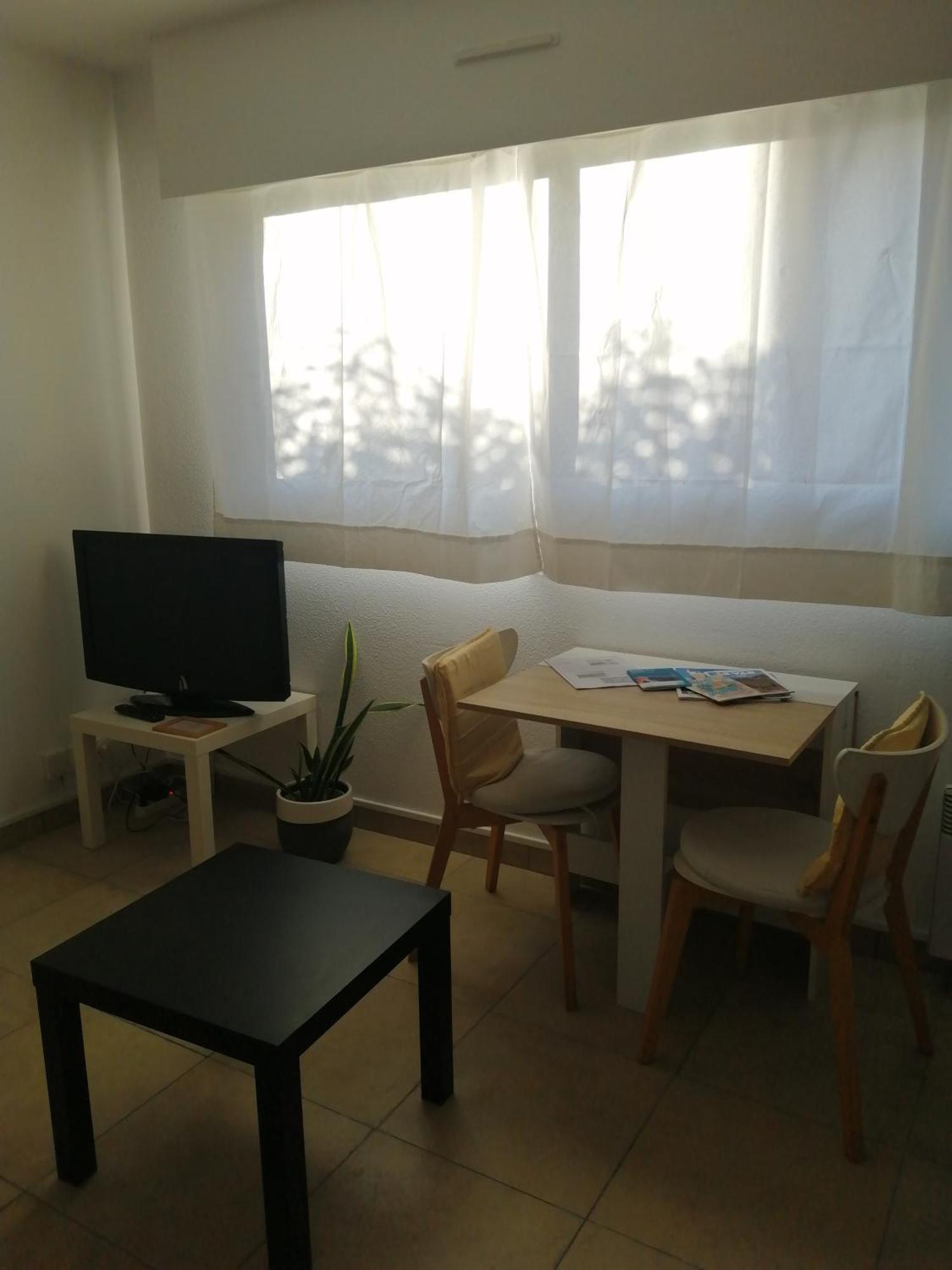 Studio Climatise Dans Residence Avec Piscine Et Tennis イエール エクステリア 写真